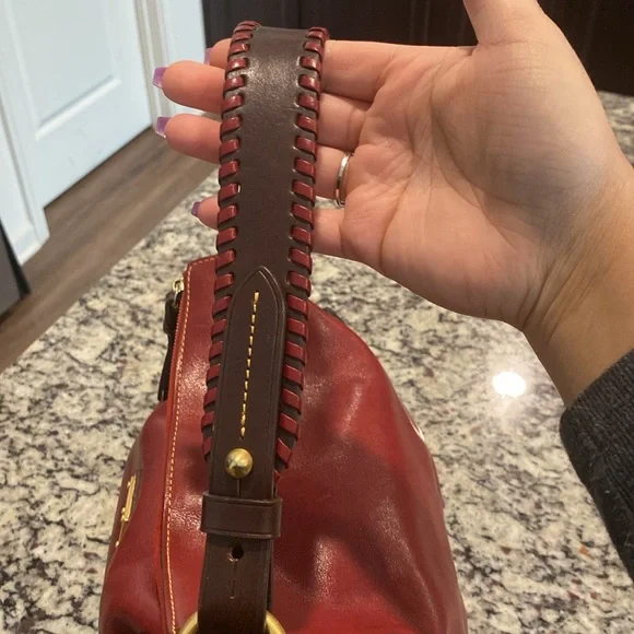 Dooney & Bourke Toledo leather hobo -EUC - Picture 5 of 12